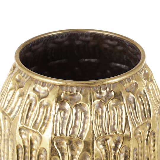 Gold Metal Tall Vase with Grooved Patterns Set